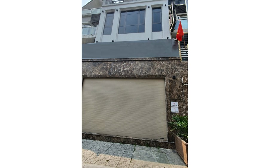 Chủ nhà cho thuê cả nhà mới hoàn thiện, Khu Bách Khoa, 82m2* 4.5T- 18 Tr, VP, Kinh doanh
